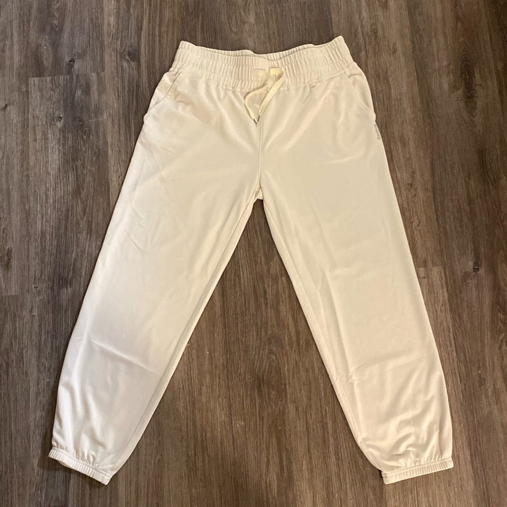 Reebok Joggers Unisex Size “XL”